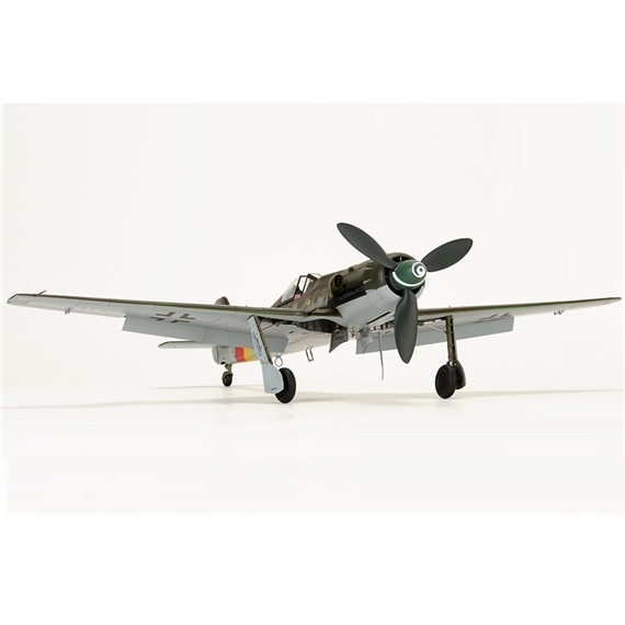 SWS 1/32 フォッケウルフ Ta 152 H-1 | ボークス公式 ホビー天国