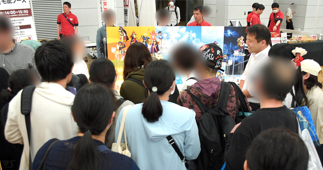 03_New Item Exhibition