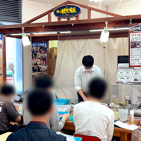 3階「俺の模型部屋」にて塗装実演開催